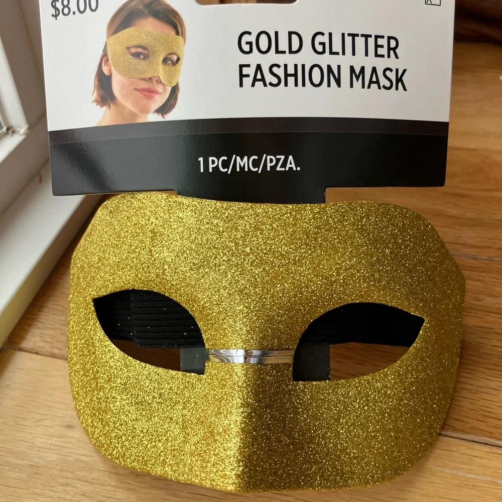 NEW Masquerade Halloween City Masks